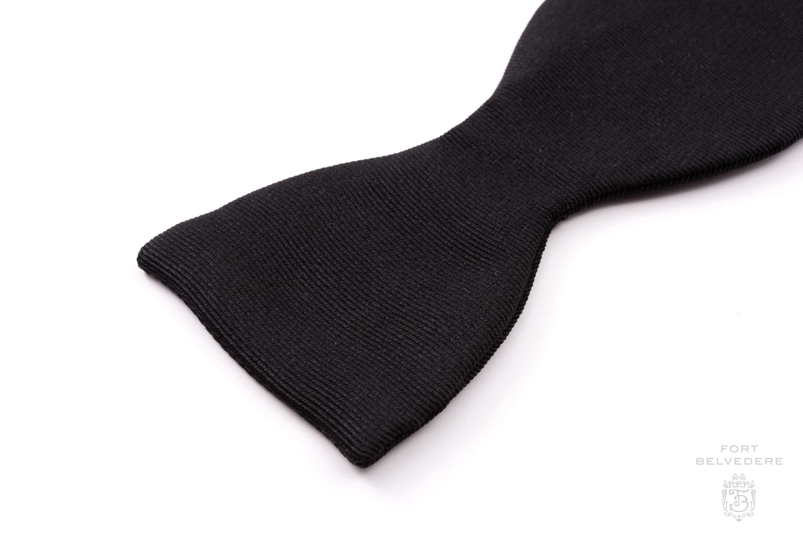 Black Single End Silk Faille Grosgrain Bow Tie