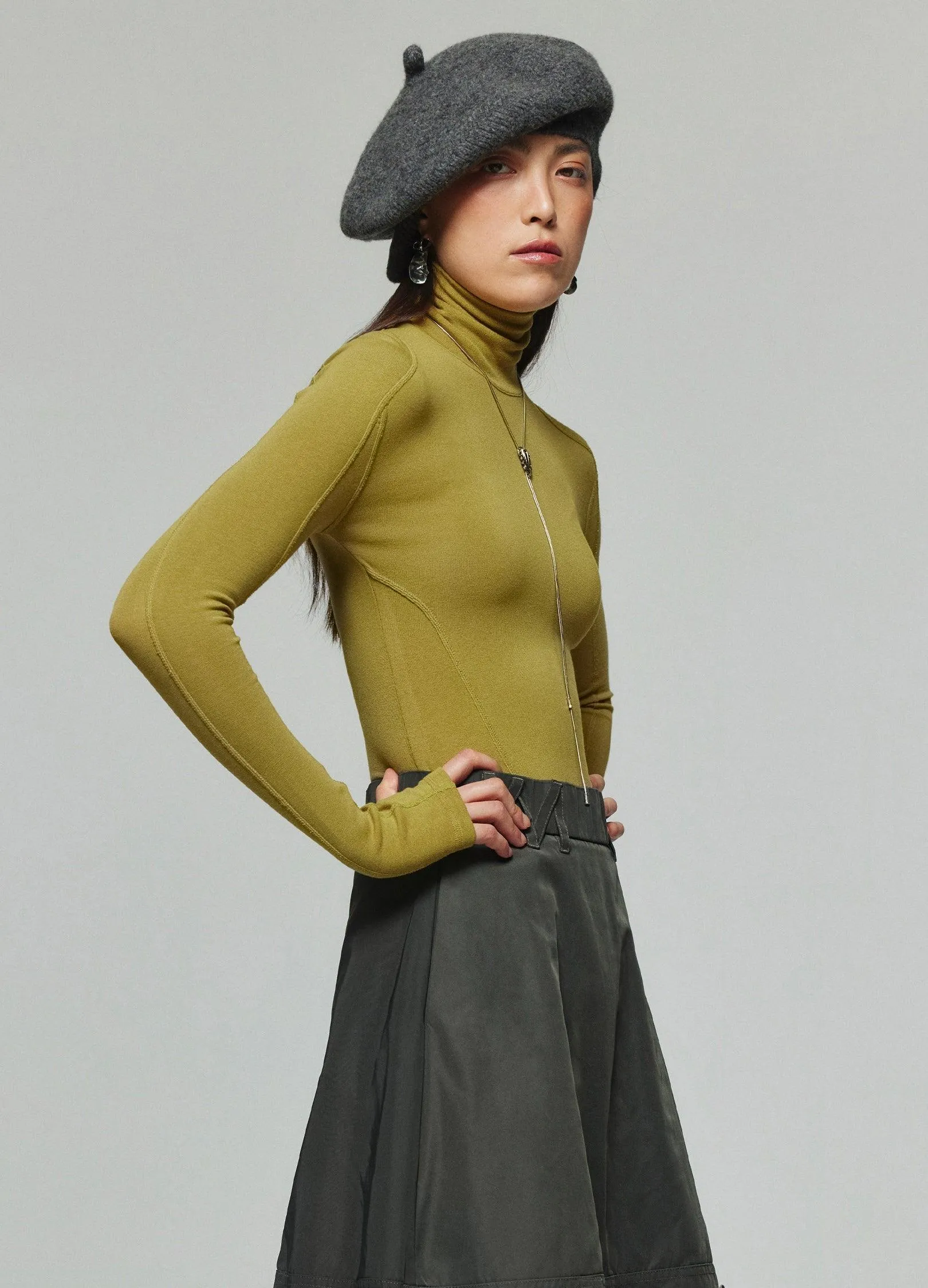 Chic Wool Blend Zig Zag Knit Beret With Long Straps